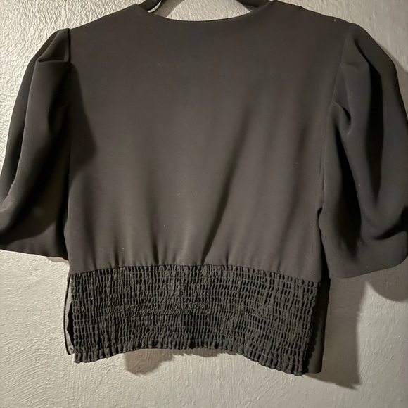 Amanda Uprichard size M medium black short sleeve crop blouse top - Picture 4 of 4